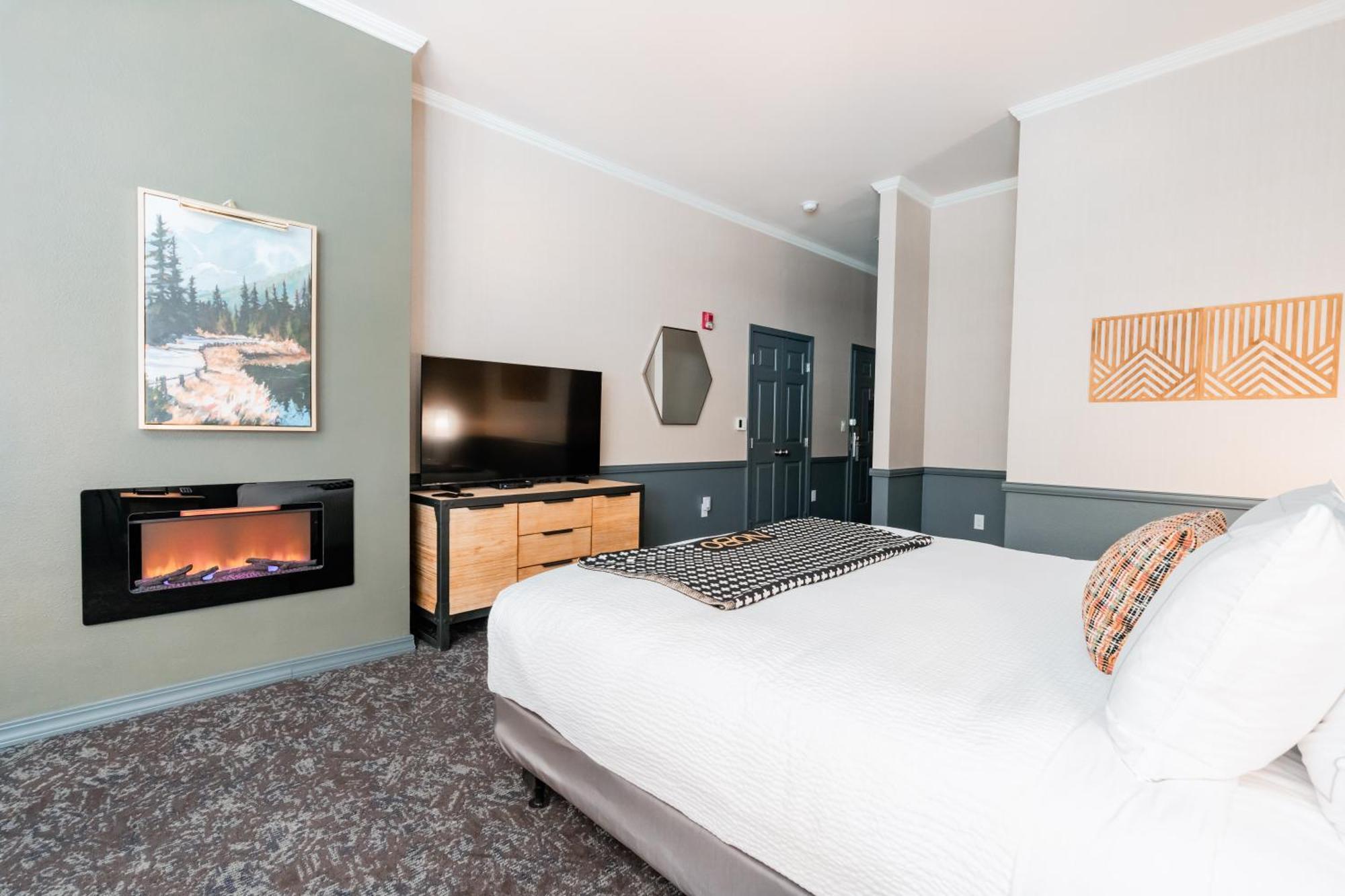 Hotel Nobo Cascade, Tapestry Collection By Hilton Eksteriør bilde
